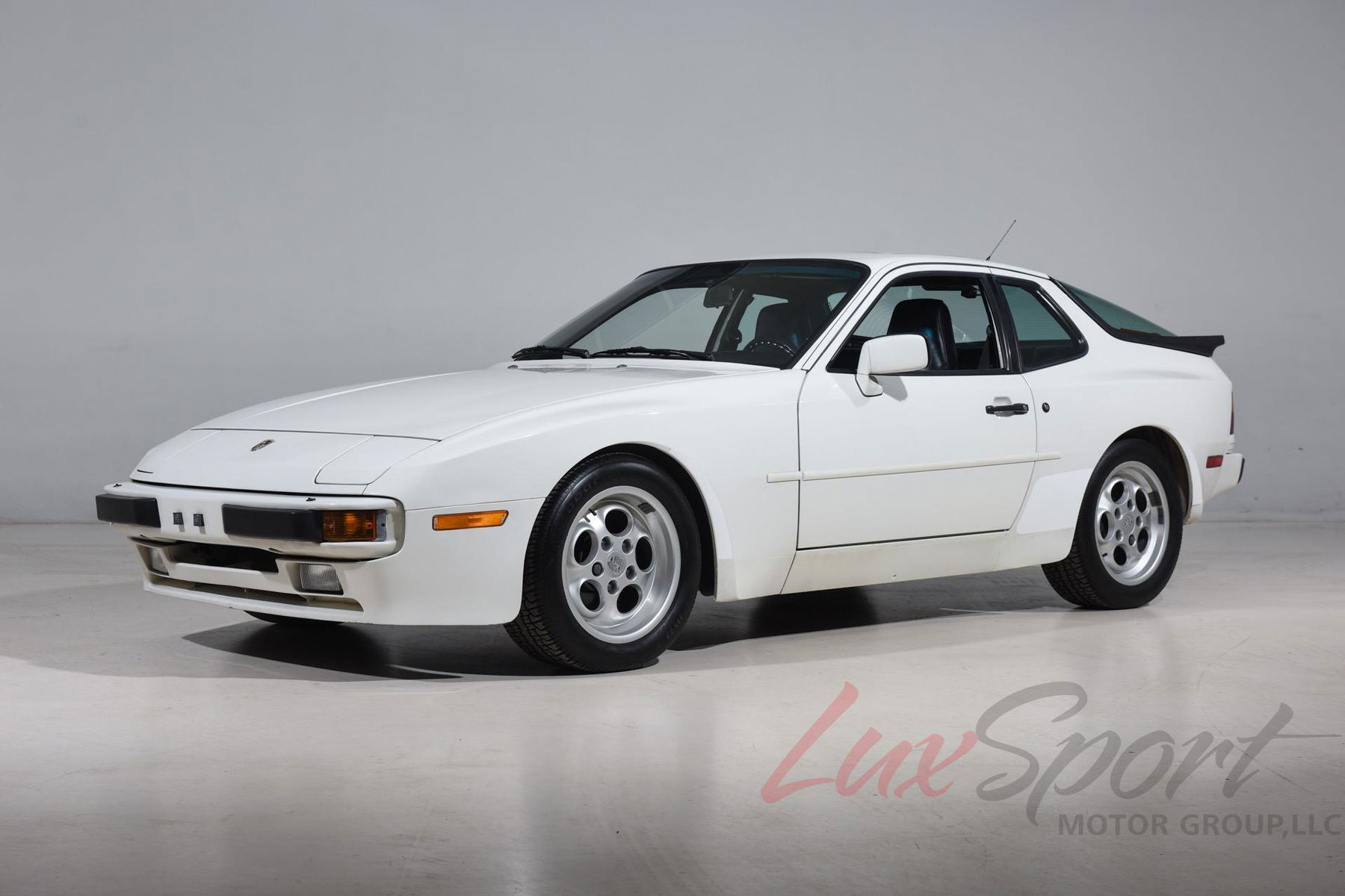 Porsche 944 Coupé