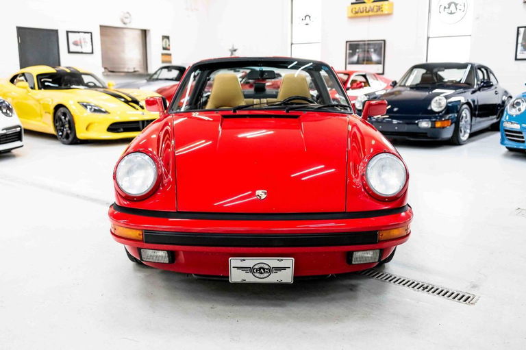 Porsche 911 Carrera 3.2