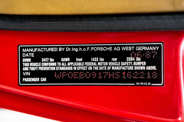 Porsche 911 Carrera 3.2