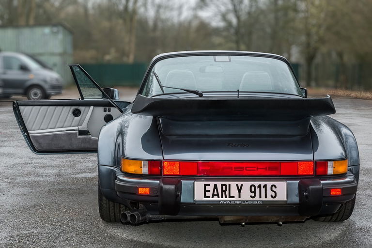 Porsche 911 Turbo 3.3 (US)