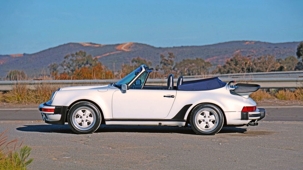 Porsche 911 Turbo 3.3 (US)