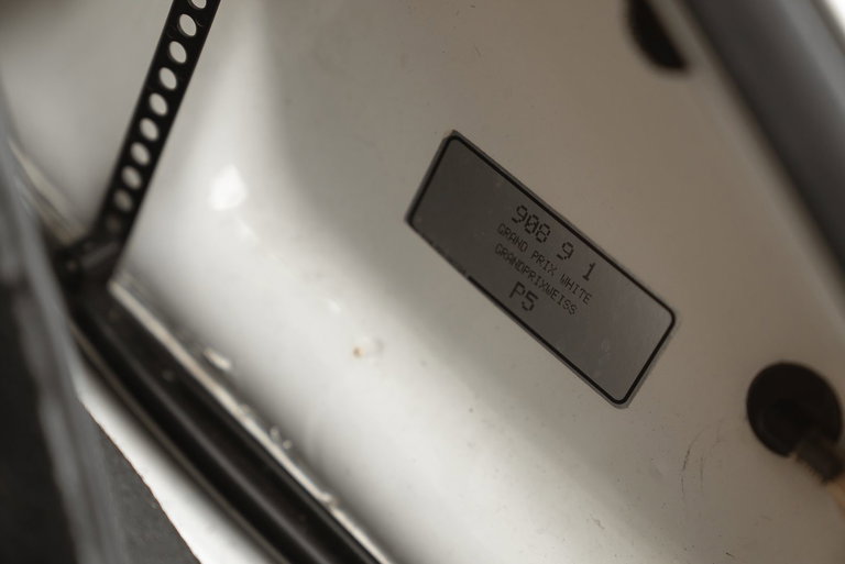 Porsche 964 Carrera 2 Speedster