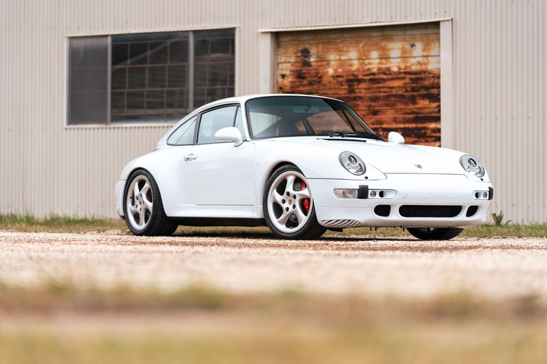 Porsche 993 Carrera 4S