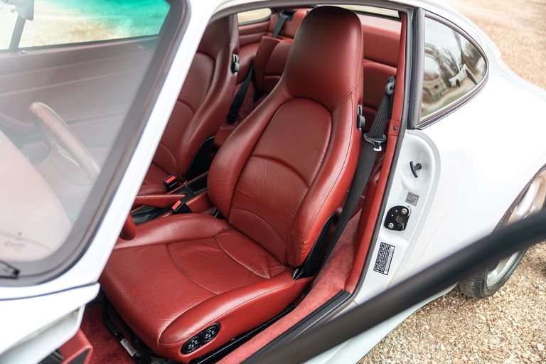 Porsche 993 Carrera 4S