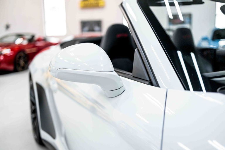 Porsche 991 Carrera GTS