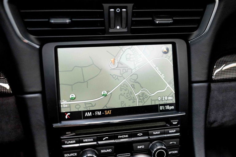 Porsche 991 Carrera GTS