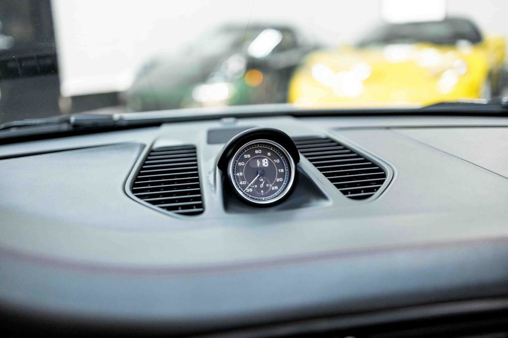 Porsche 991 Carrera GTS