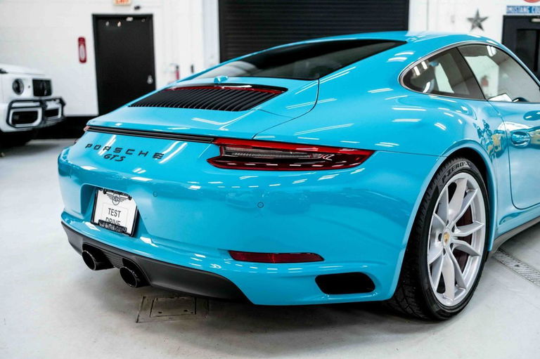 Porsche 991.2 Carrera GTS