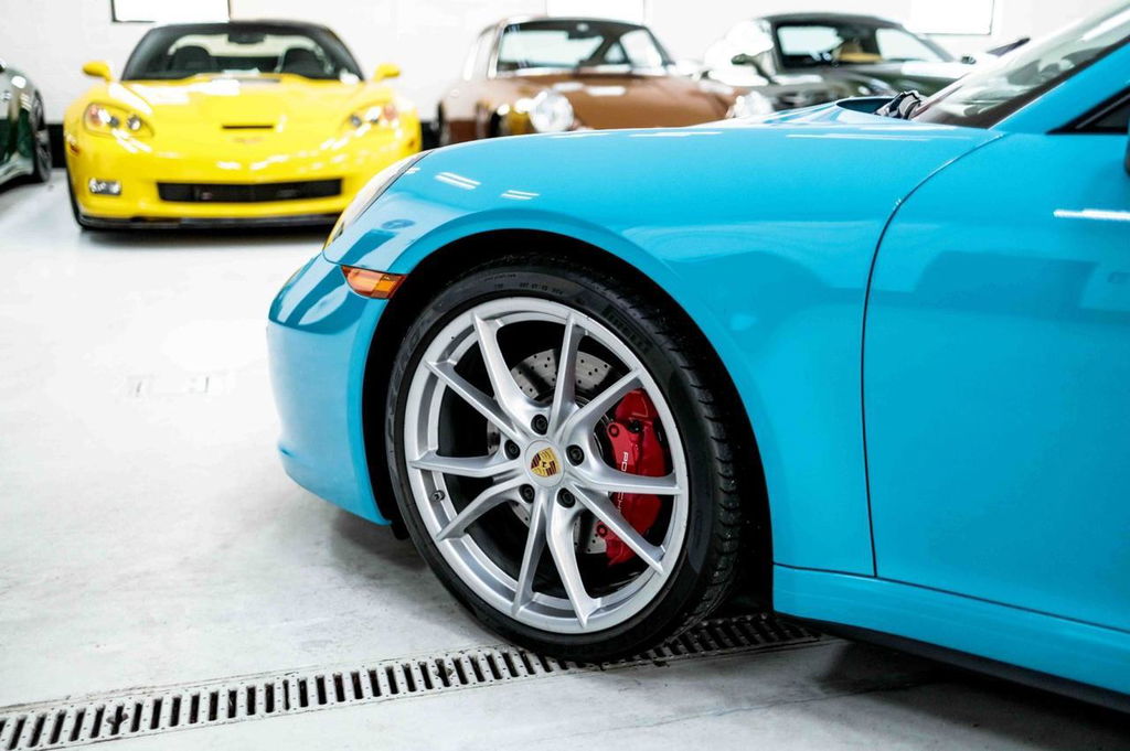 Porsche 991.2 Carrera GTS