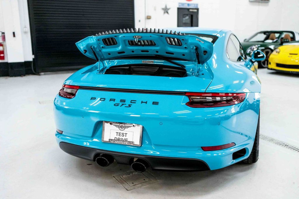 Porsche 991.2 Carrera GTS