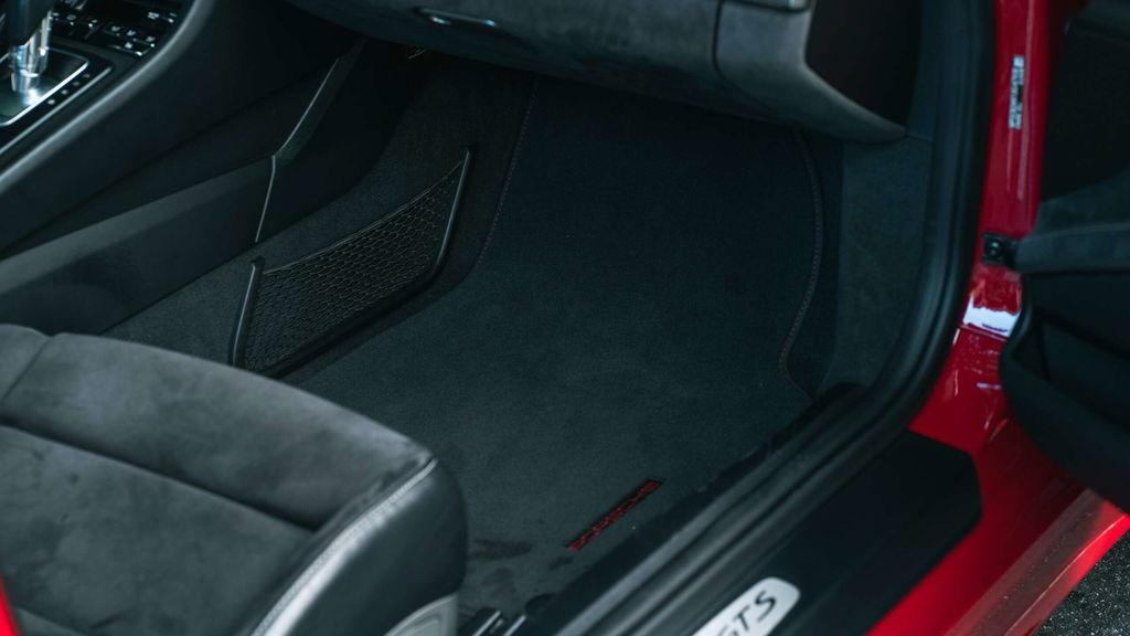 Porsche 991.2 Carrera GTS