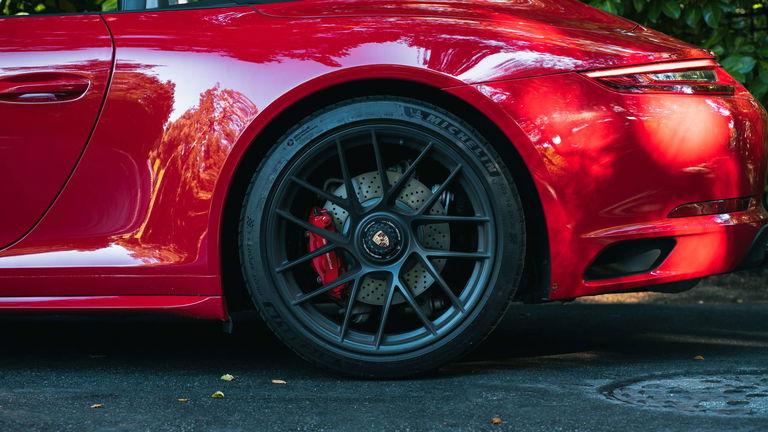 Porsche 991.2 Carrera GTS