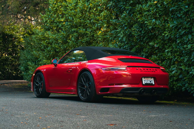 Porsche 991.2 Carrera GTS