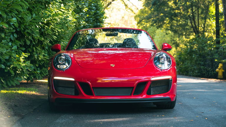 Porsche 991.2 Carrera GTS