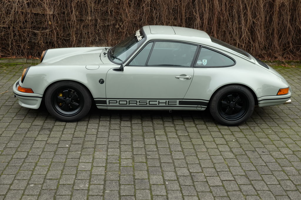 Porsche 911 Backdate
