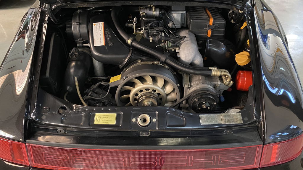 Porsche 964 Carrera 4