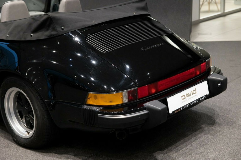 Porsche 911 Carrera 3.2 (KAT)