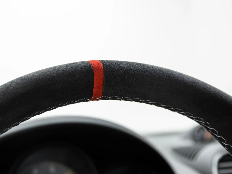 Porsche 718 Cayman GT4