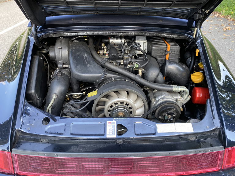Porsche 964 Carrera 4