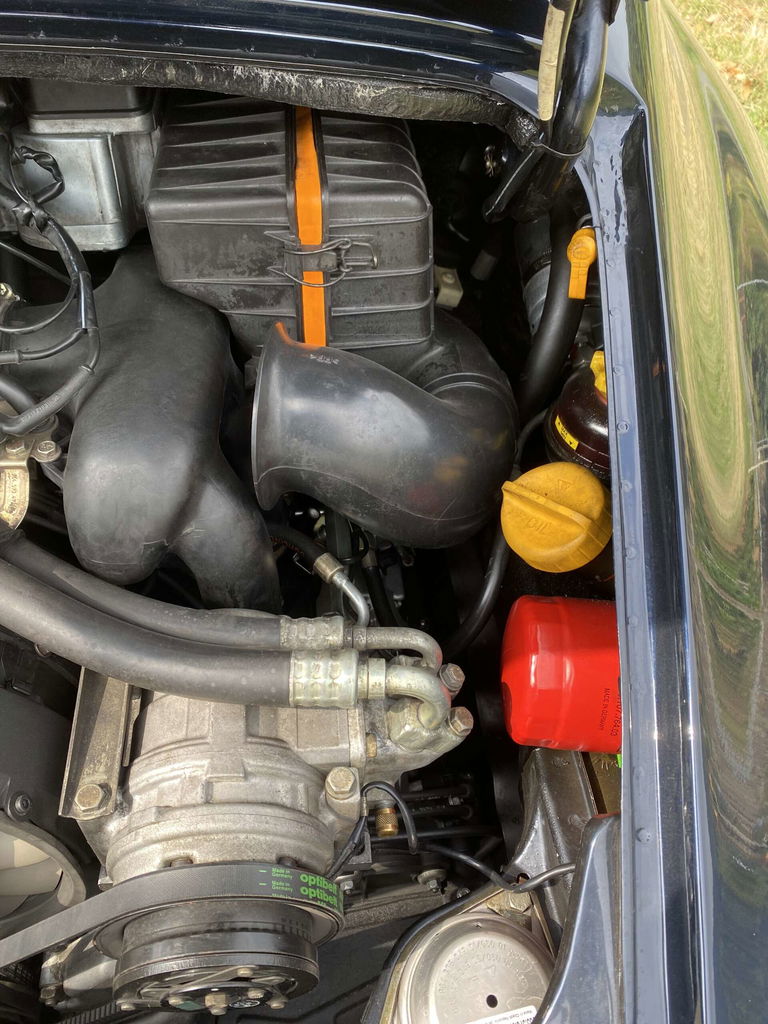 Porsche 964 Carrera 4