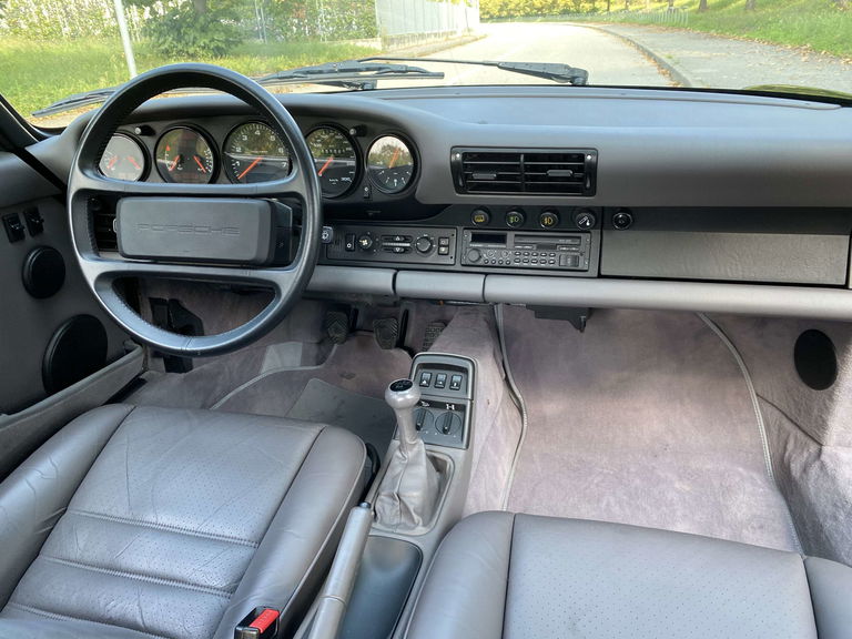 Porsche 964 Carrera 4