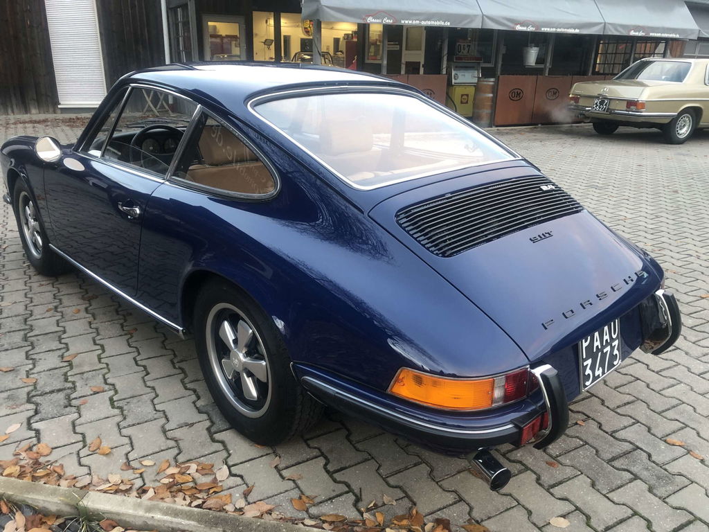 Porsche 911 T