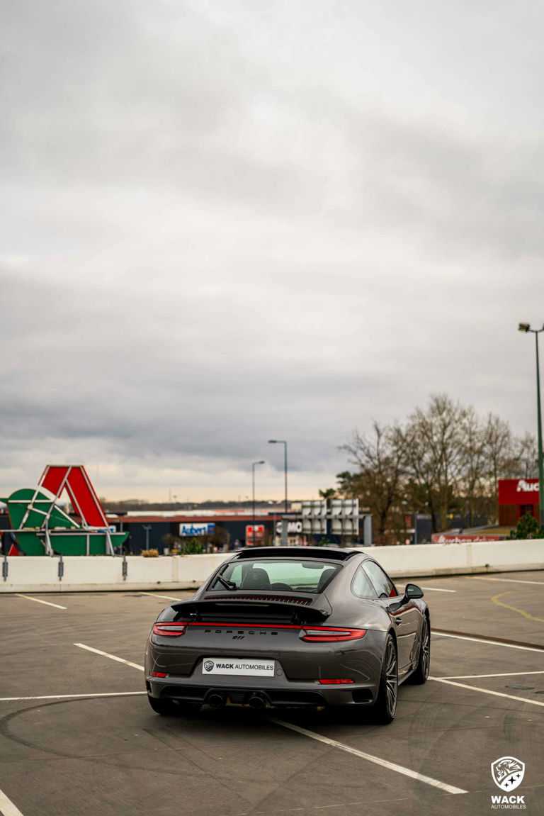Porsche 991.2 Carrera 4