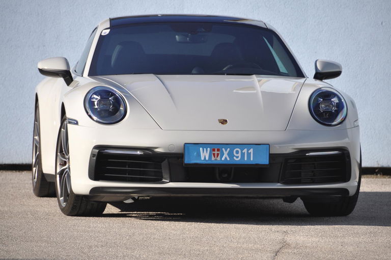 Porsche 992 Carrera S