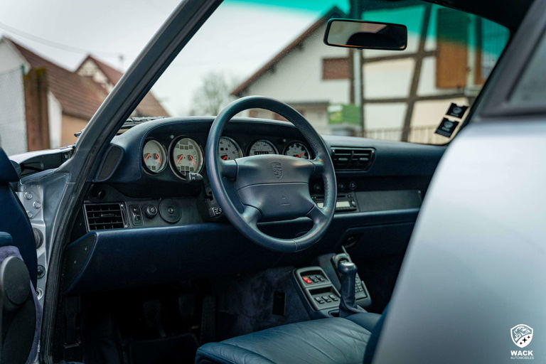 Porsche 993 Carrera 4S
