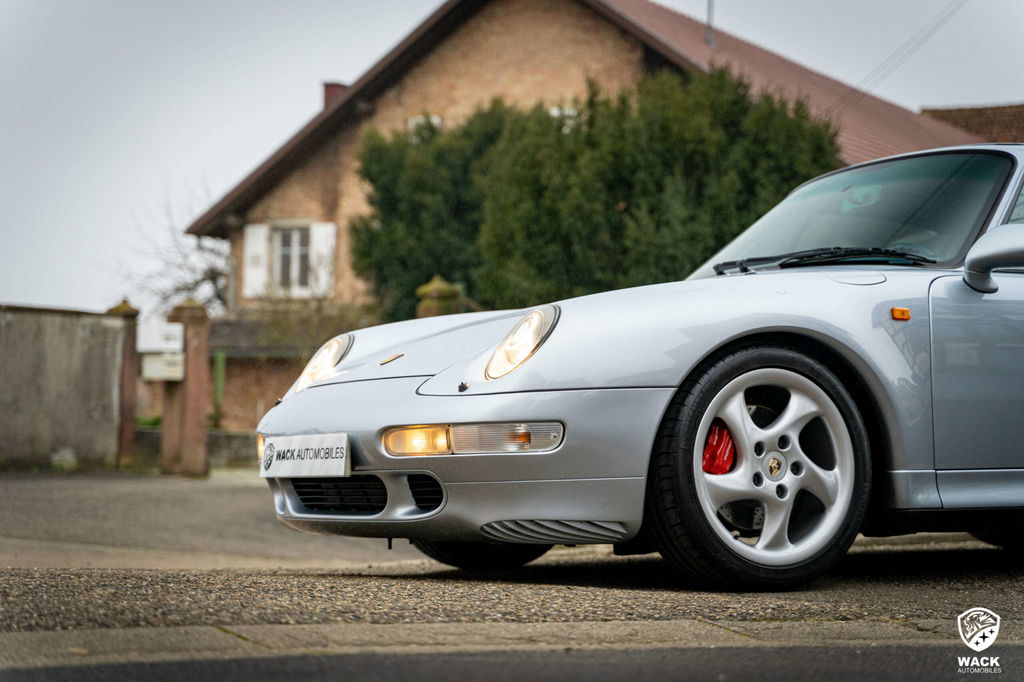 Porsche 993 Carrera 4S