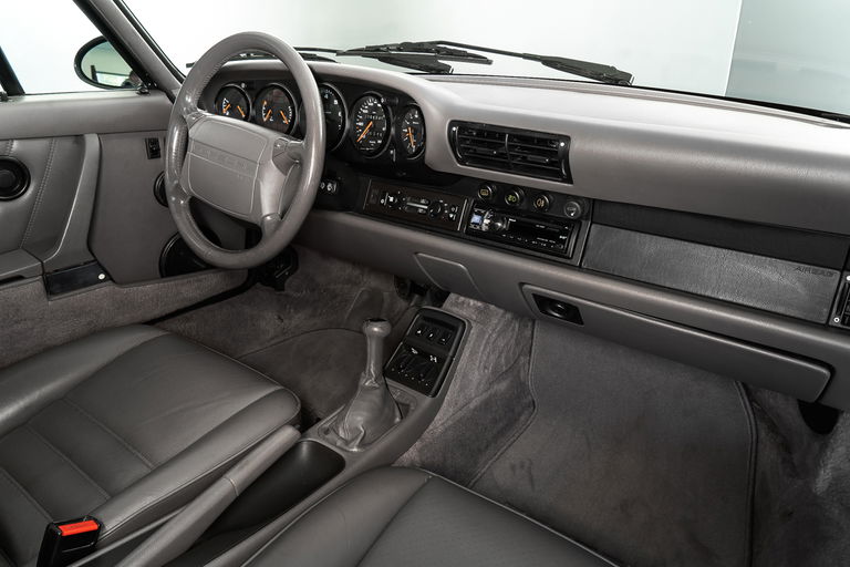 Porsche 964 Carrera 4