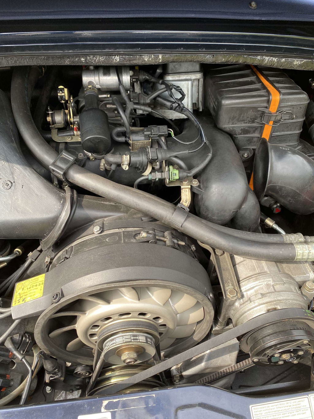 Porsche 964 Carrera 4