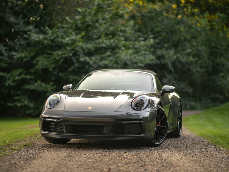 Porsche 992 Carrera 4S