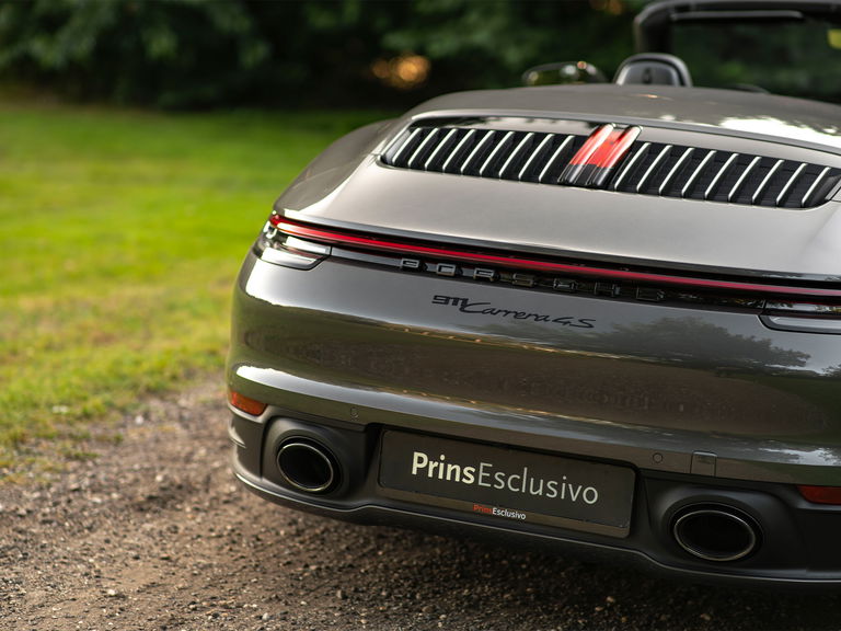 Porsche 992 Carrera 4S