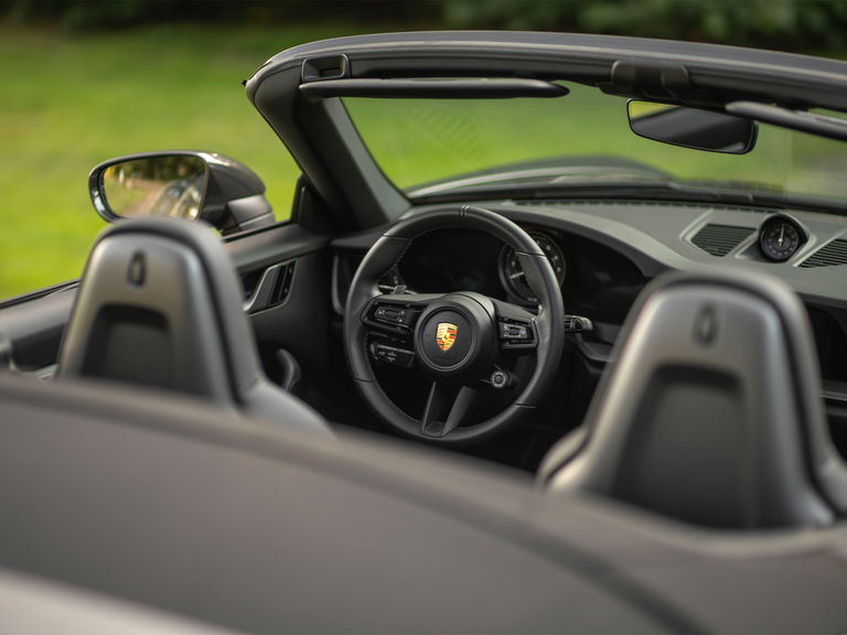 Porsche 992 Carrera 4S