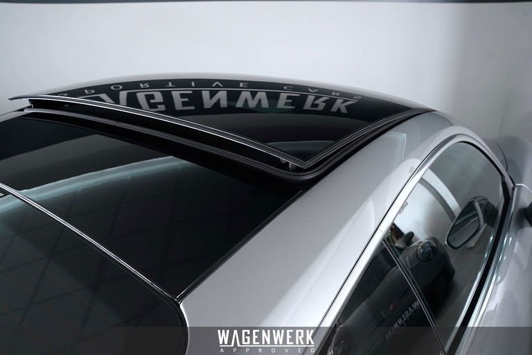 Porsche 992 Carrera 4