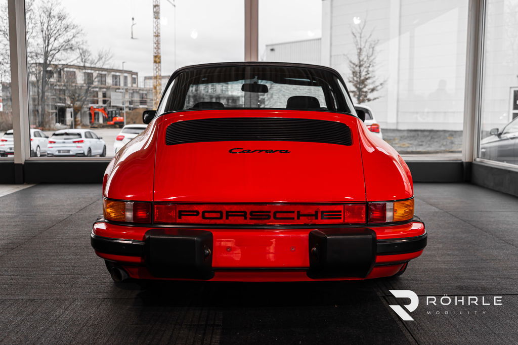 Porsche 911 Carrera 3.2 (US)