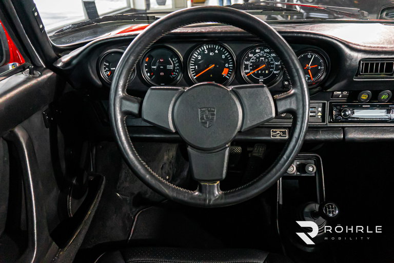 Porsche 911 Carrera 3.2 (US)