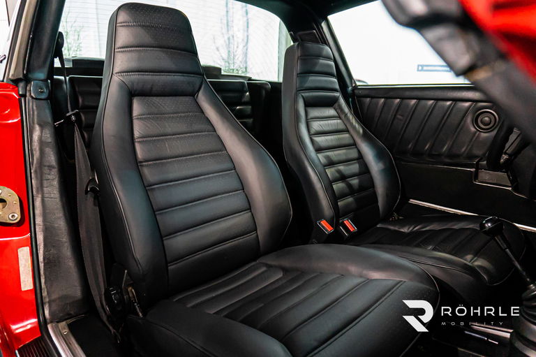 Porsche 911 Carrera 3.2 (US)