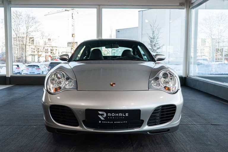 Porsche 996 Carrera 4S
