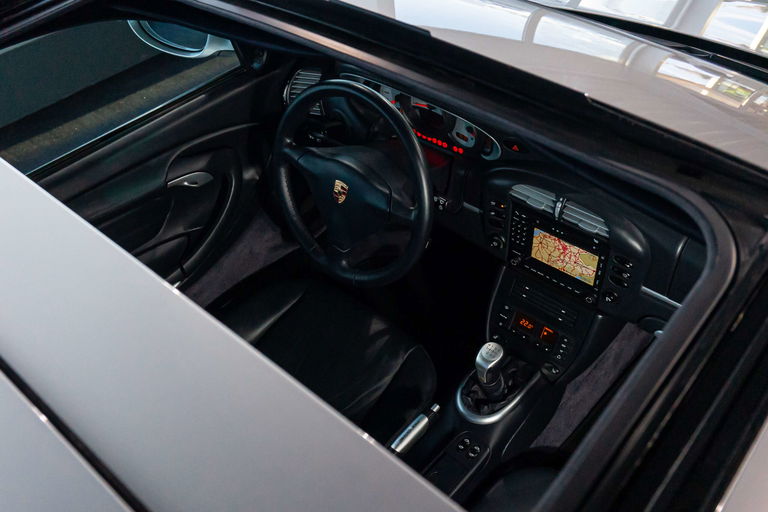 Porsche 996 Carrera 4S