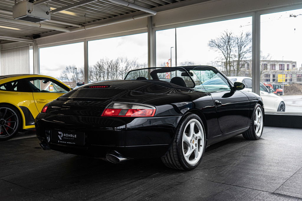Porsche 996 Carrera
