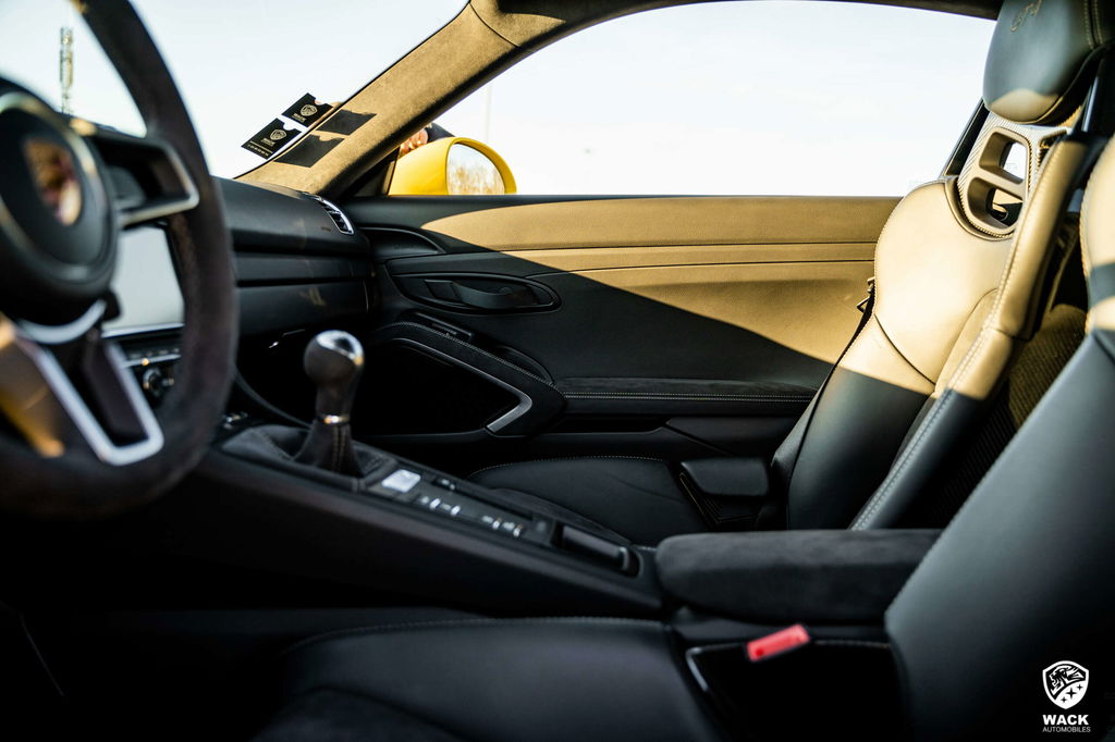 Porsche 981 Cayman GT4