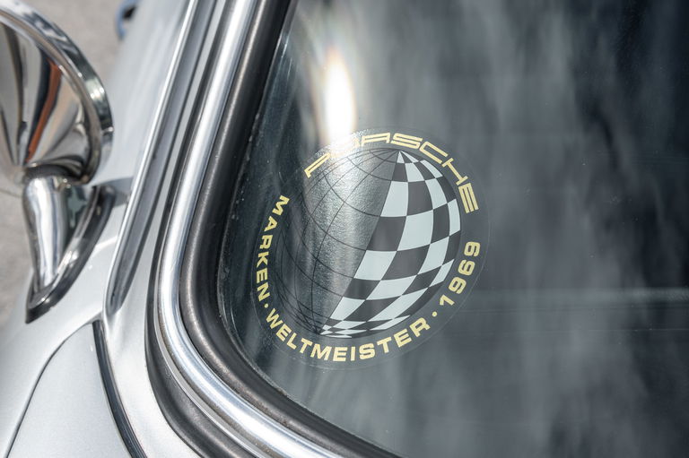 Porsche 911 S (F-Modell)