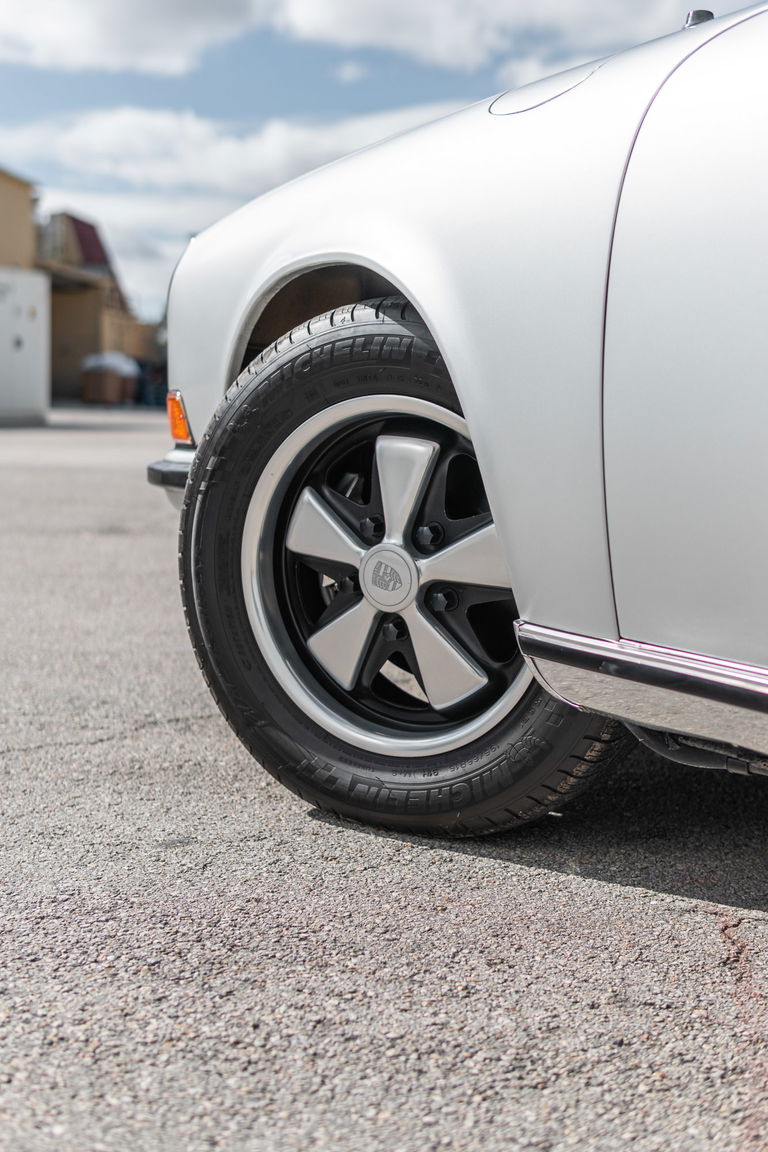 Porsche 911 S (F-Modell)