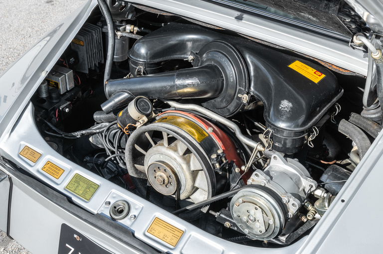 Porsche 911 S (F-Modell)