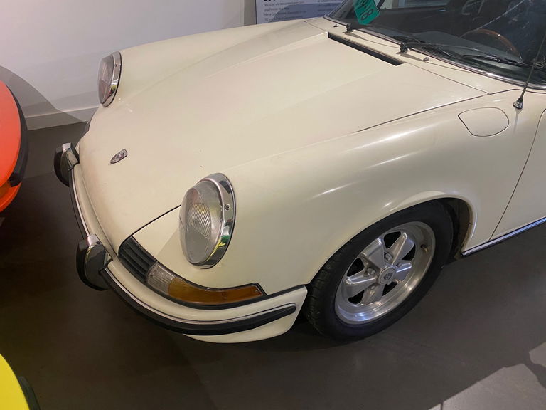 Porsche 911 E