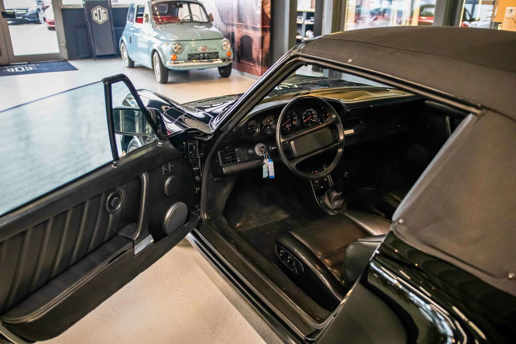 Porsche 911 Turbo 3.3