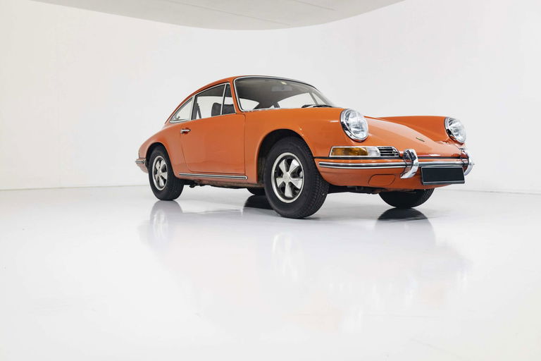 Porsche 911 T