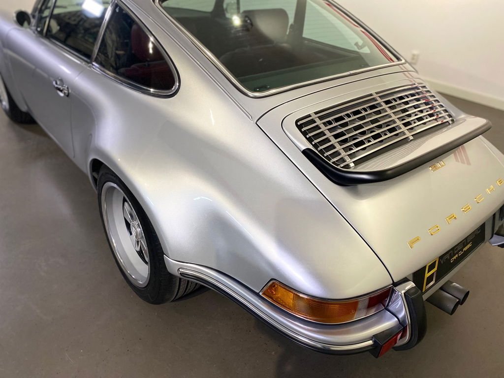Porsche 911 Backdate